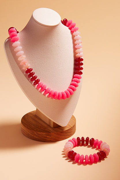 Oval Ombre Necklace